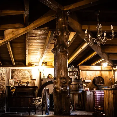 Maison De Hobbit 別荘 *